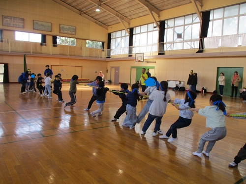 綱引き子ども (2).JPG